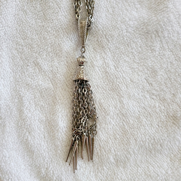 Dangley necklace - Picture 3 of 3